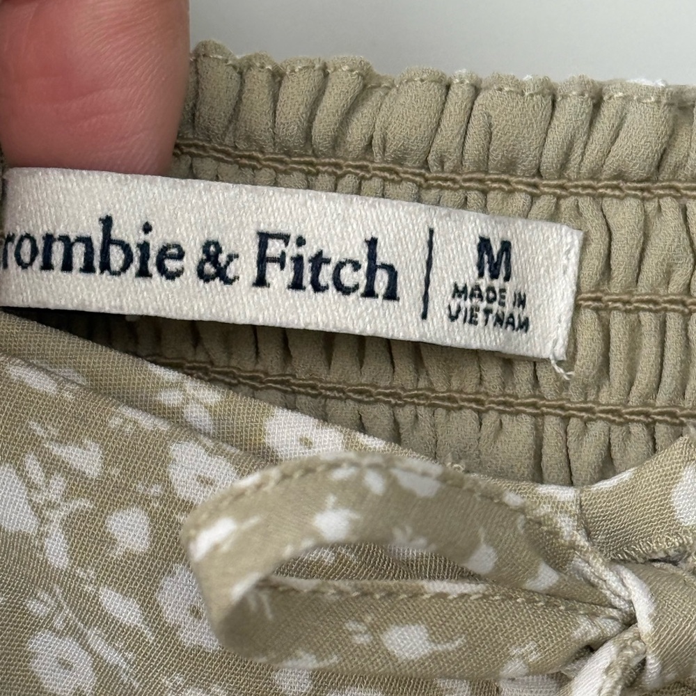 Abercrombie & Fitch Slip Dress M Green Floral Midi Smocked Dainty Slit M Cottage - Picture 9 of 14